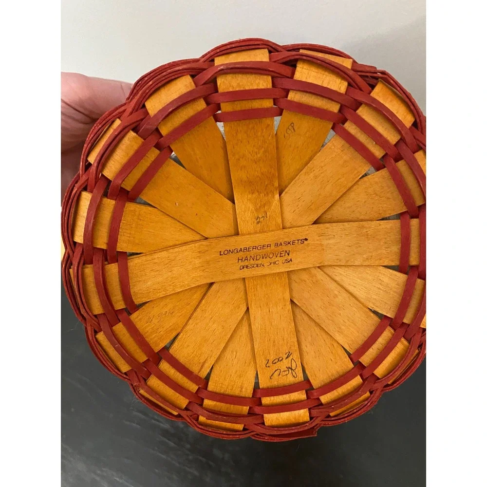 Longaberger Woven Memories Basket Unisex OS Tan Red 2002 Handwoven With Liner